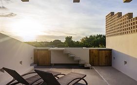 Ikana Puerto Aventuras Golf Getaway